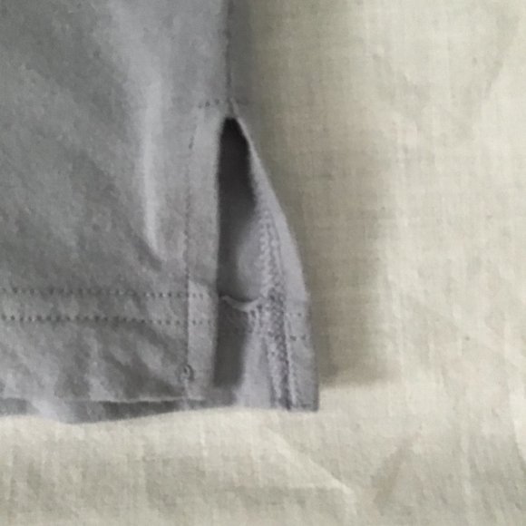 VICTORIA'S Secret PINK V neck Choker style t-shirt - Picture 6 of 7